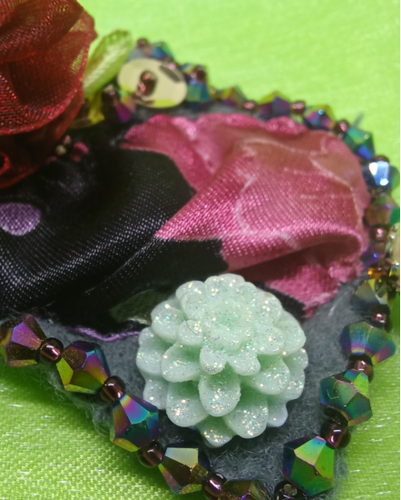 Šité dizajnové náušnice "Sen Ománu"